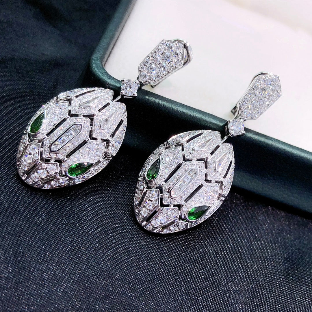 Emerald Green Serpent Head Hollow Earrings - Luxurious Jewelry - Jeweler.Jewelry