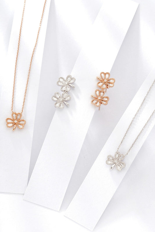 Enchanting Clover Pendant Jewelry - A Sparkling Gem for Every Occasion - White Diamond Pendant