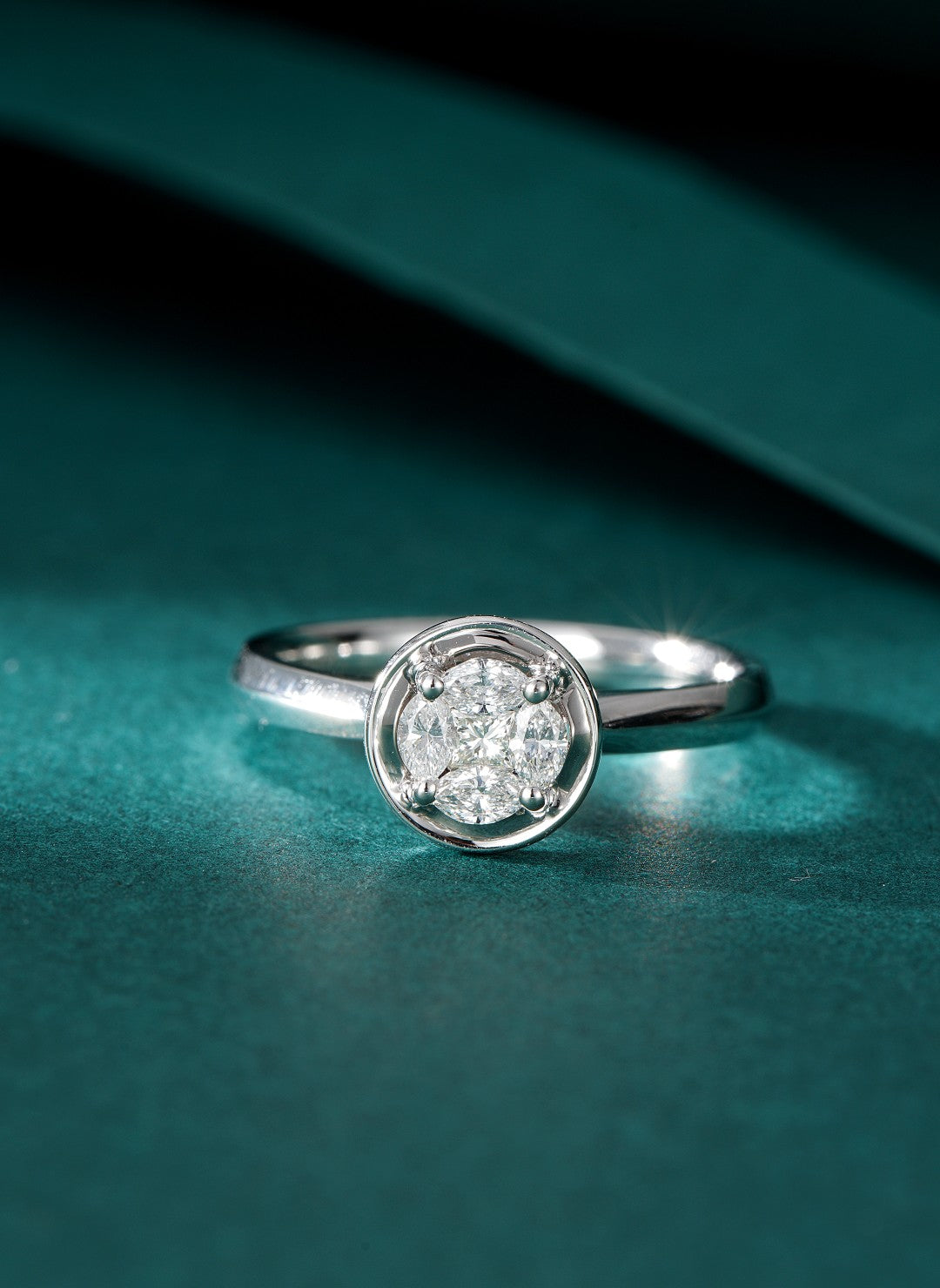 Enchanting Diamond and Ancient Coin Ring - Unique Jewelry Piece - White Diamond Ring