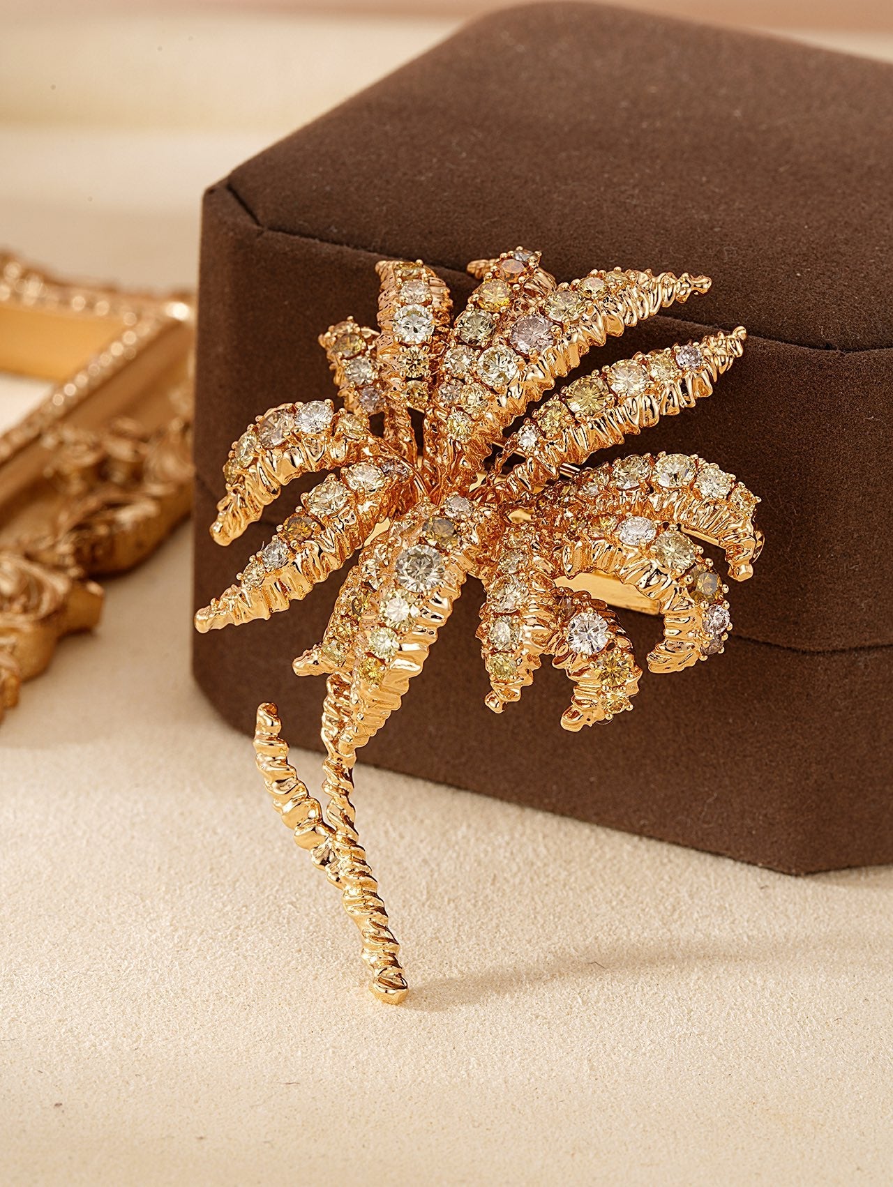 Exquisite Diamond and Sapphire Palm Tree Brooch - Luxury Jewelry - Brooch