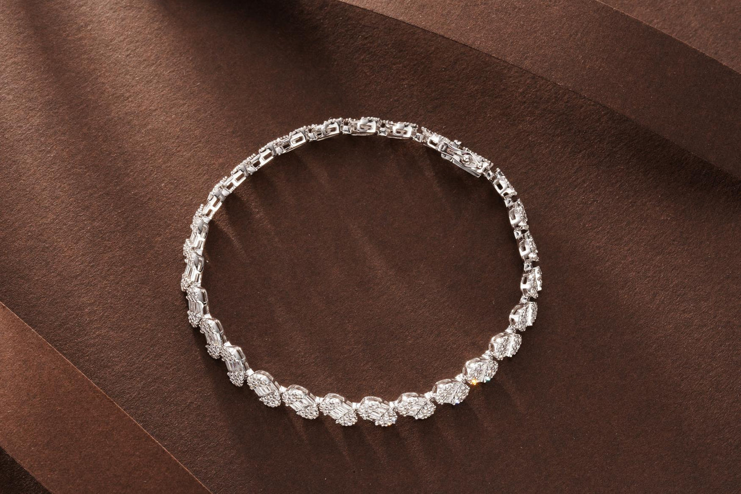 Exquisite Diamond Elliptical Bracelet for Jewelry Lovers - White Diamond Bracelet