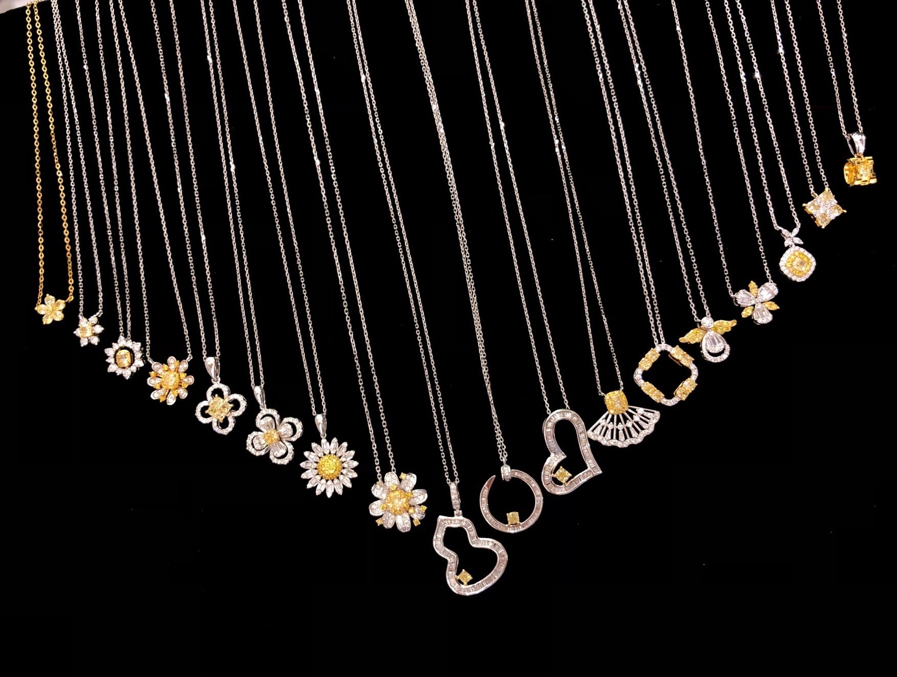 Exquisite Diamond Pendant Collection - Luxury Jewelry for Every Occasion - Yellow Diamond Pendant