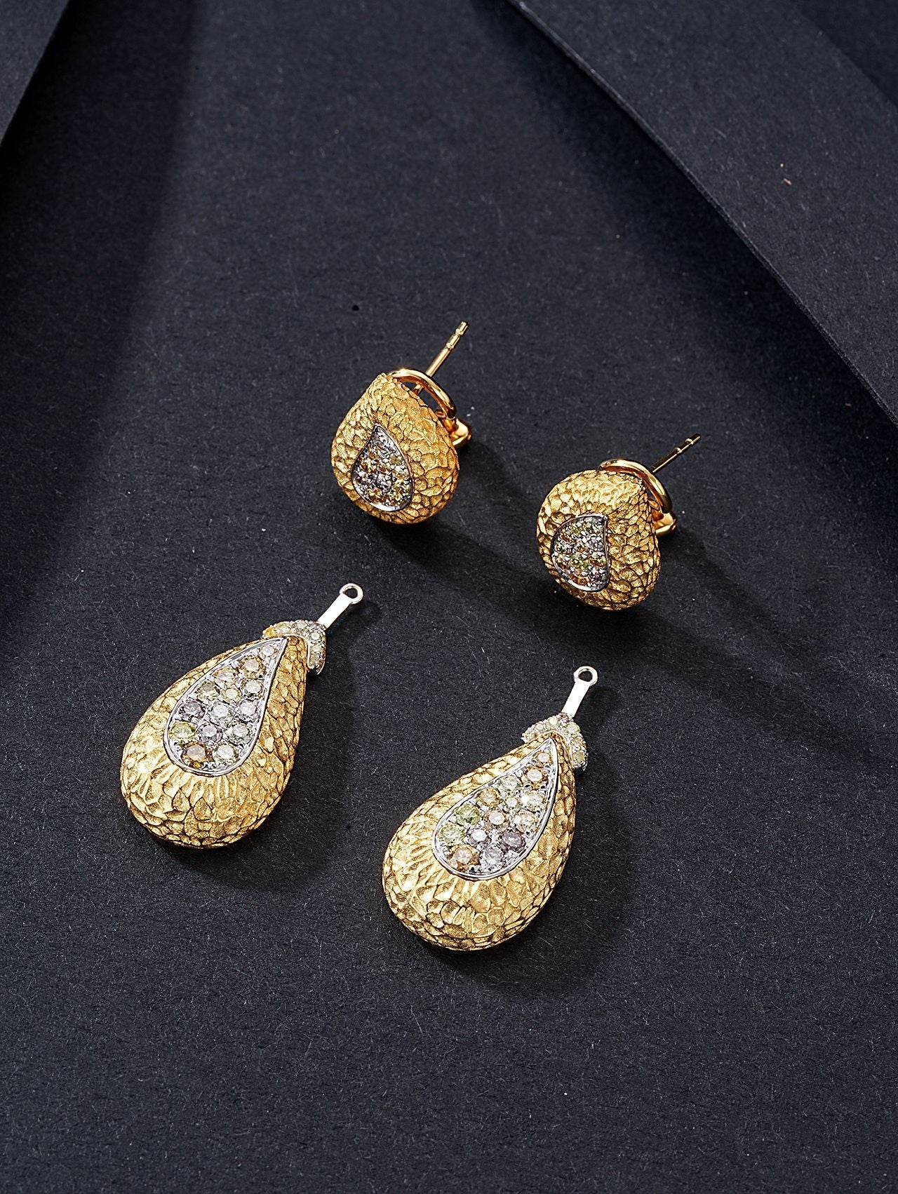 Exquisite Diamond Texture Drop Earrings - Luxurious Jewelry Piece - Jeweler.Jewelry