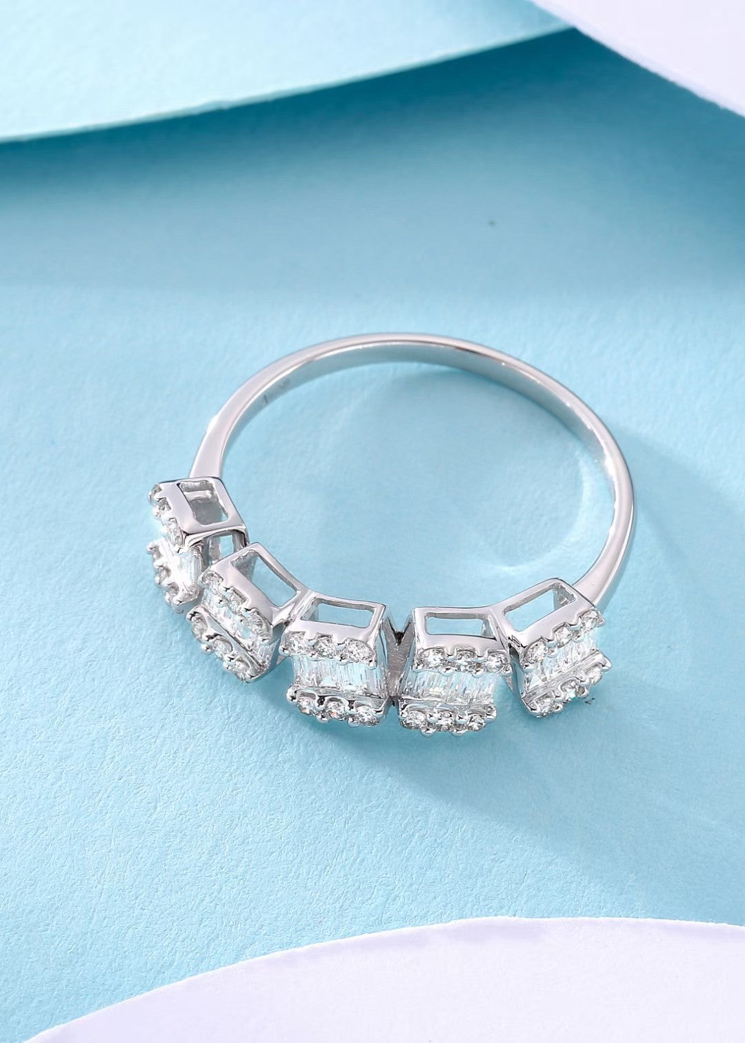 Exquisite Five-Stone Round Ladder Ring - Luxury Jewelry - White Diamond Ring