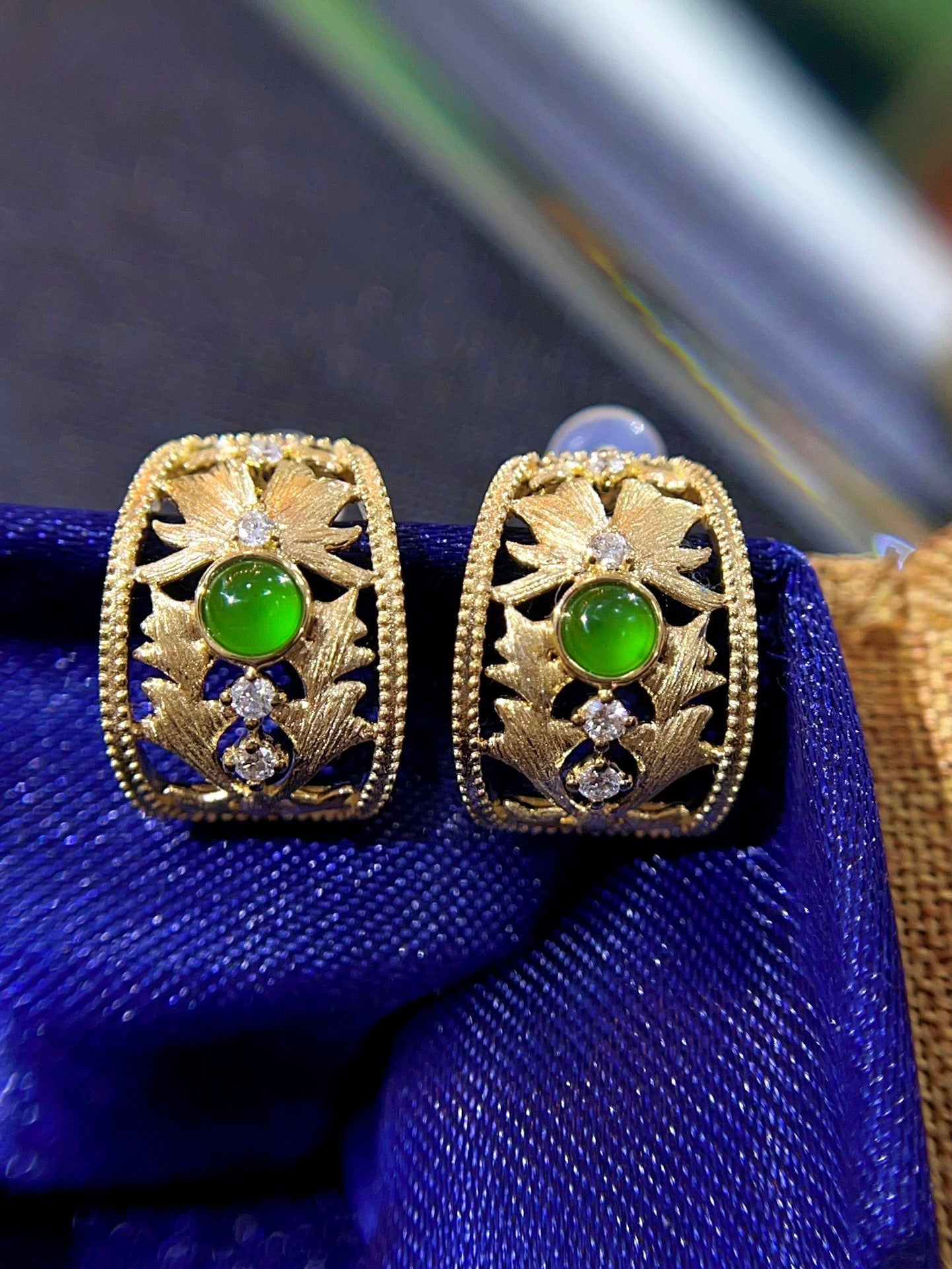 Exquisite Jade Earrings with Maple Leaf Design - A Must-Have Jewelry Piece Jeweler.Jewelry