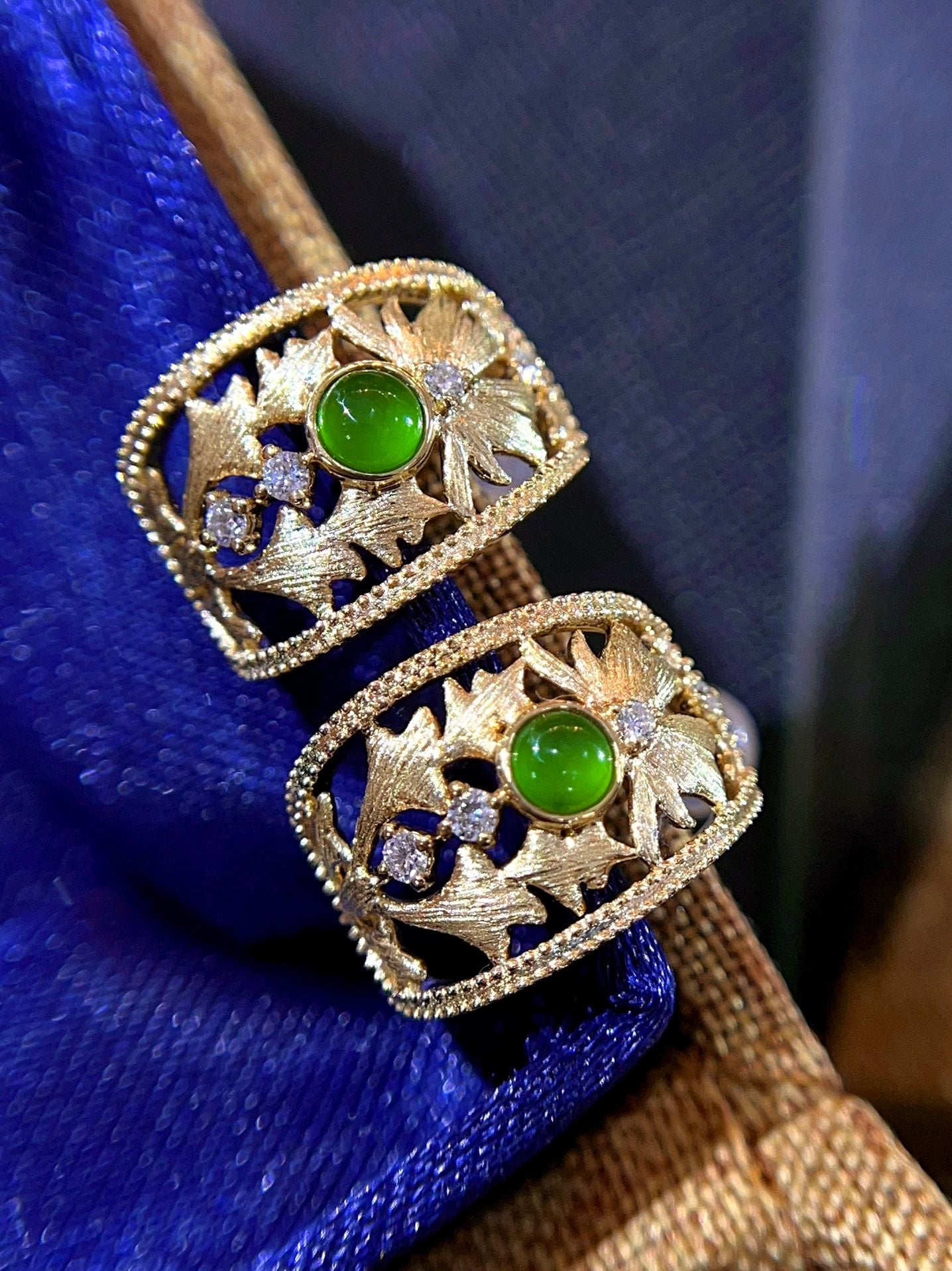 Exquisite Jade Earrings with Maple Leaf Design - A Must-Have Jewelry Piece Jeweler.Jewelry