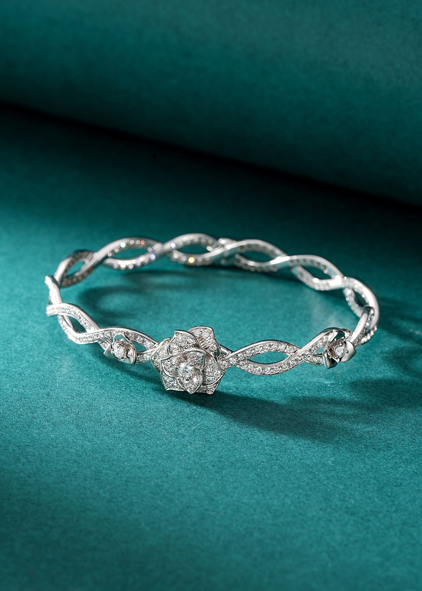 Exquisite Marquise Flower Bracelet - Premium Jewelry - White Diamond Bracelet