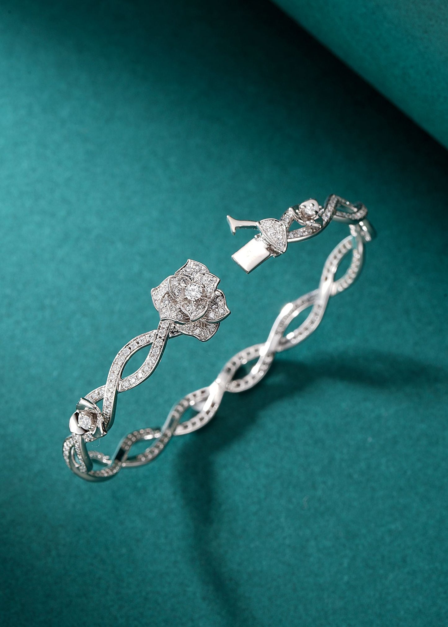 Exquisite Marquise Flower Bracelet - Premium Jewelry - White Diamond Bracelet