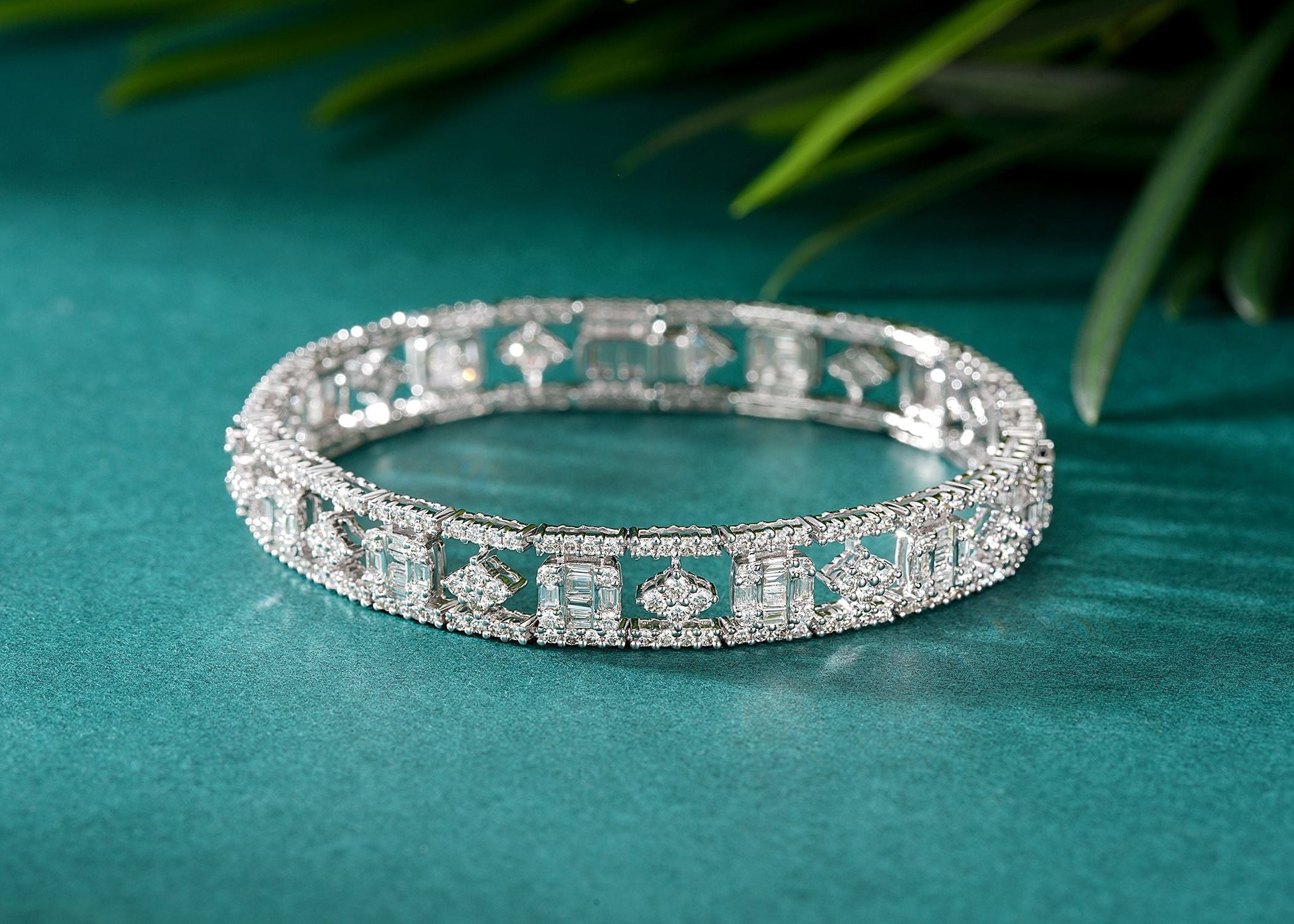 Exquisite Openwork Rock Candy Bracelet - Fine Jewelry Piece - White Diamond Bracelet