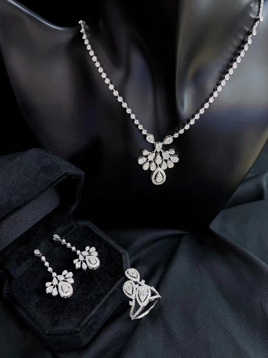 Exquisite Xiao Fengwei Jewelry Set – A Sparkling Gem Collection - White Diamond Set System