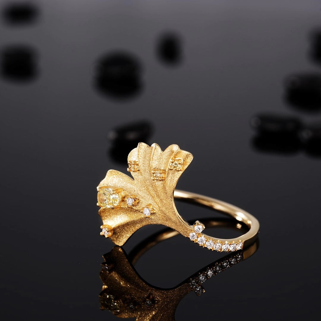 Ginkgo Leaf Ring - Elegant and Unique Jewelry Piece - Yellow Diamond Ring