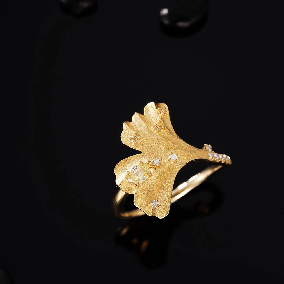 Ginkgo Leaf Ring - Elegant and Unique Jewelry Piece - Yellow Diamond Ring