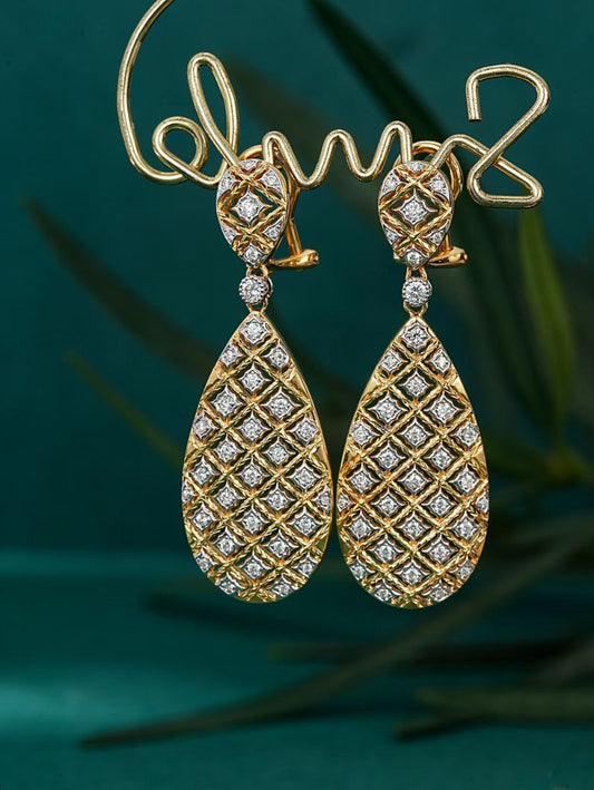 Glamorous Pineapple Earrings Jewelry - A Sparkling Gem Awaits - Jeweler.Jewelry