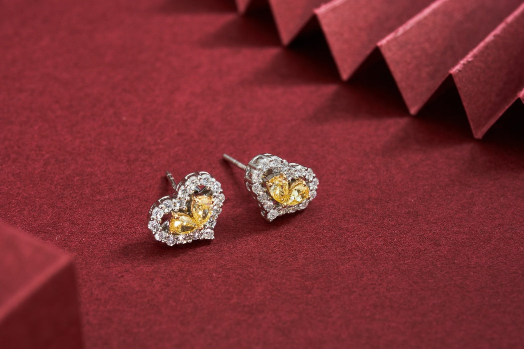 Heart-Shaped Diamond Duo Set Jewelry: Pendant & Earrings - Yellow Diamond Pendant