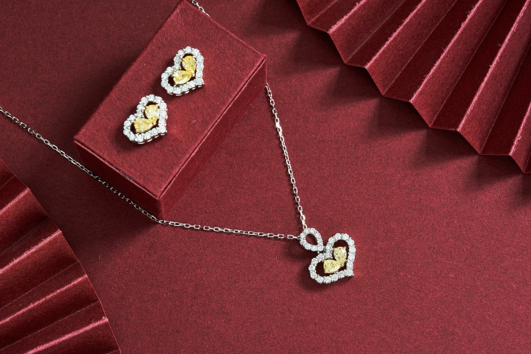 Heart-Shaped Diamond Duo Set Jewelry: Pendant & Earrings - Yellow Diamond Pendant