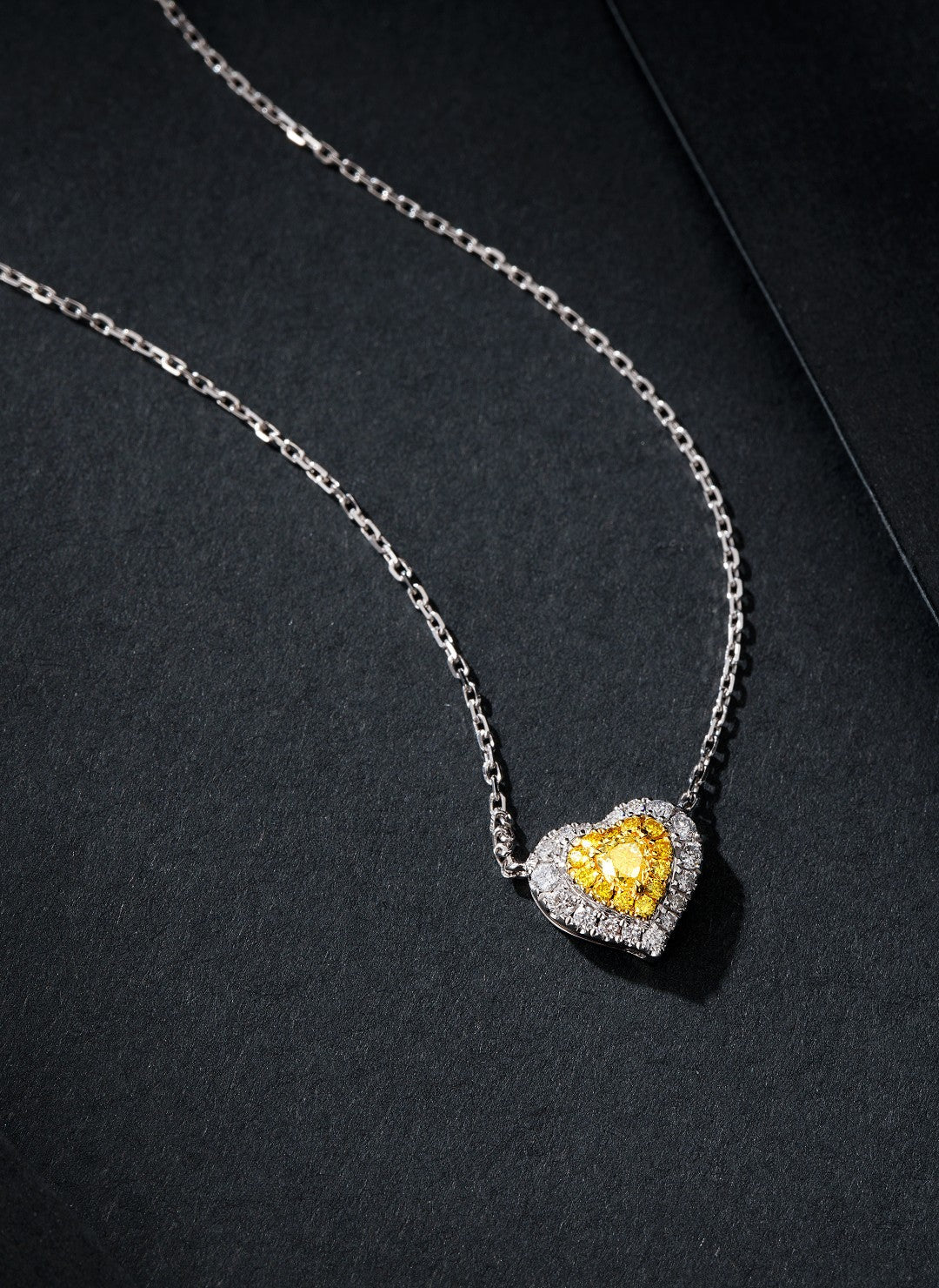 Heart-shaped Diamond Pendant Jewelry - A Sparkling Choice - Yellow Diamond Pendant