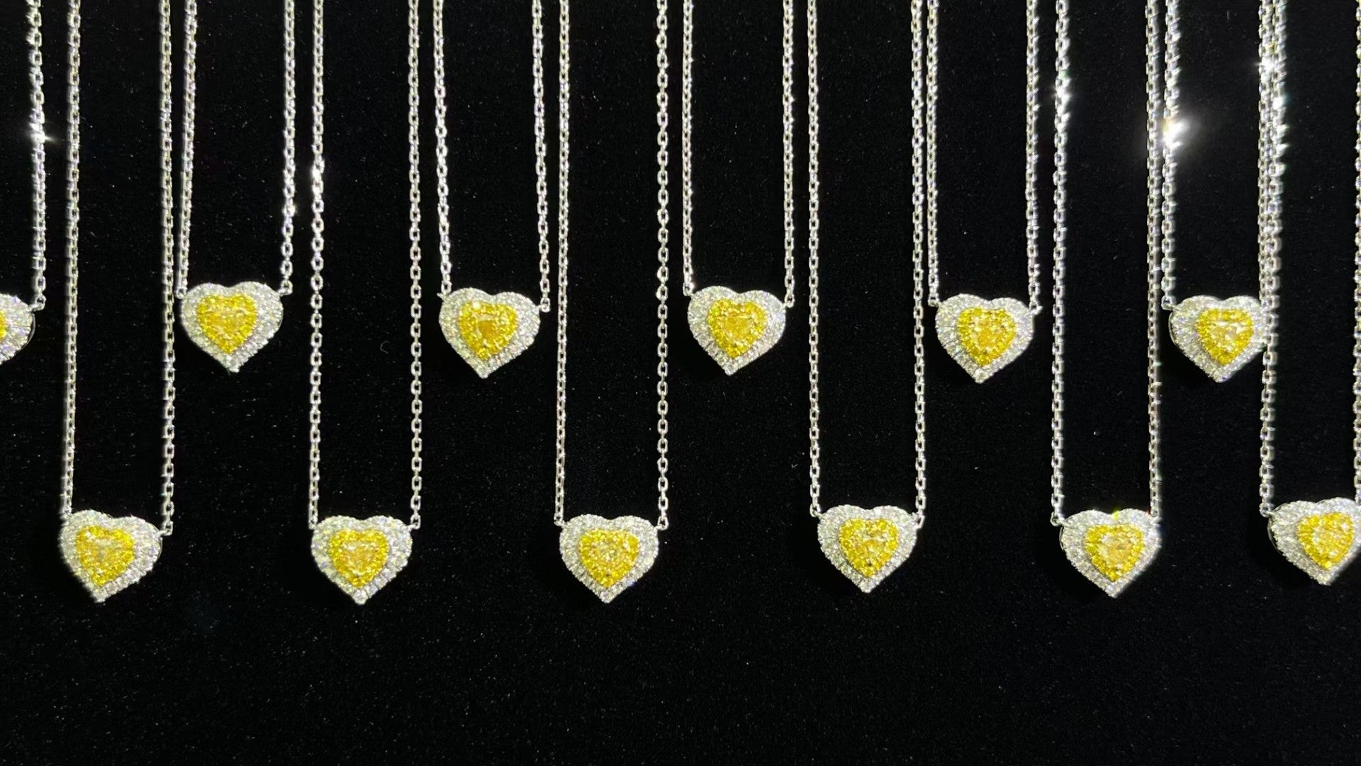 Heart-shaped Diamond Pendant Jewelry - A Sparkling Choice - Yellow Diamond Pendant