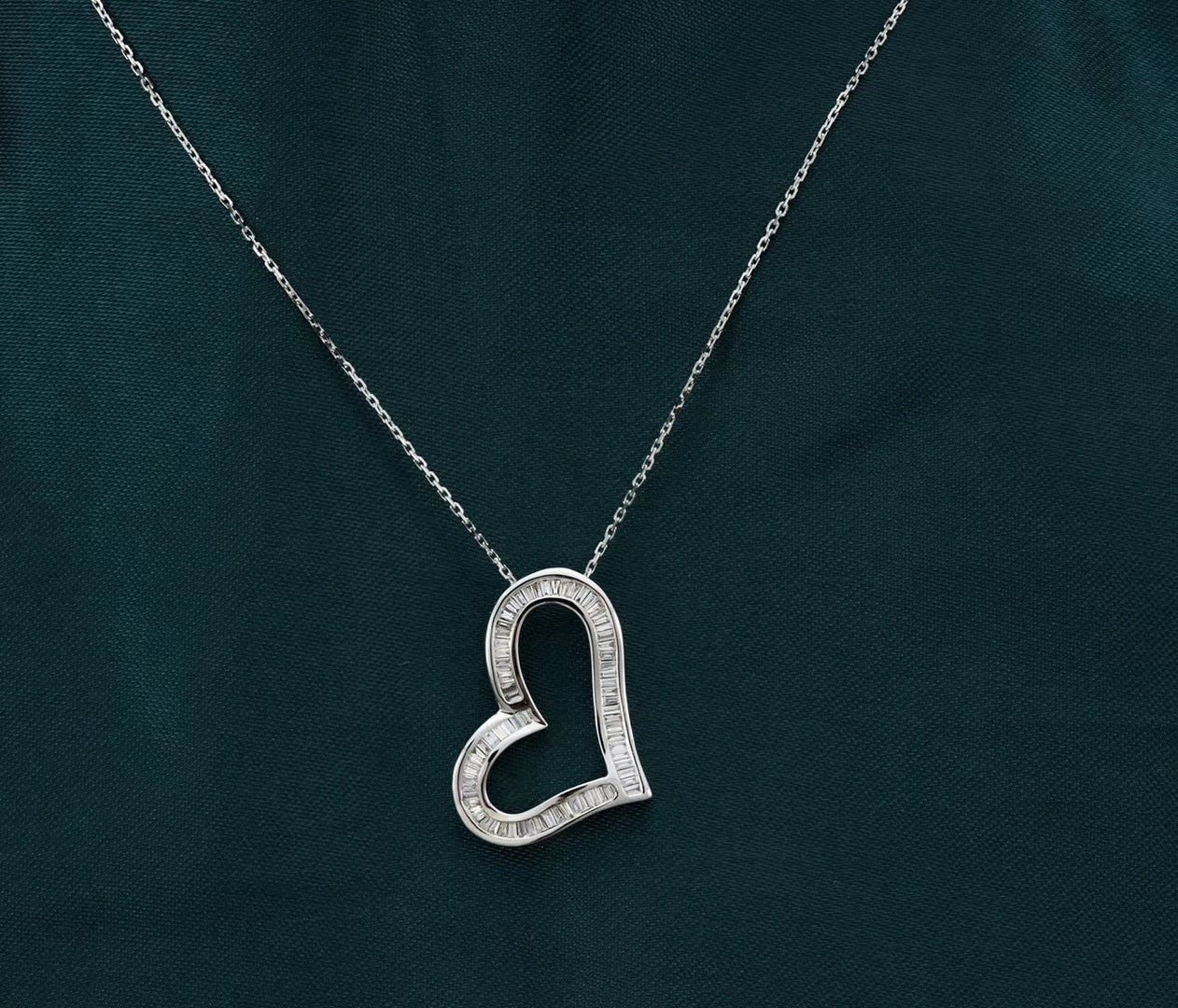 Heart-Shaped Pendant Jewelry with Sparkling Diamond - White Diamond Pendant