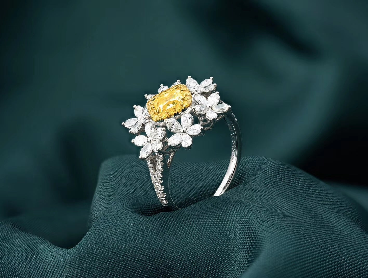 💎黄钻6花戒指 - Yellow Diamond Ring