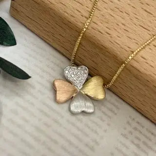 Elegant 18K Gold Diamond Four-Leaf Clover Pendant: A Blend of Minimalist Luxury and European Chic