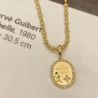 Elevate Your Style with 18k Gold Diamond Coin Pendant: A Blend of Artistic Vintage and Modern Elegance