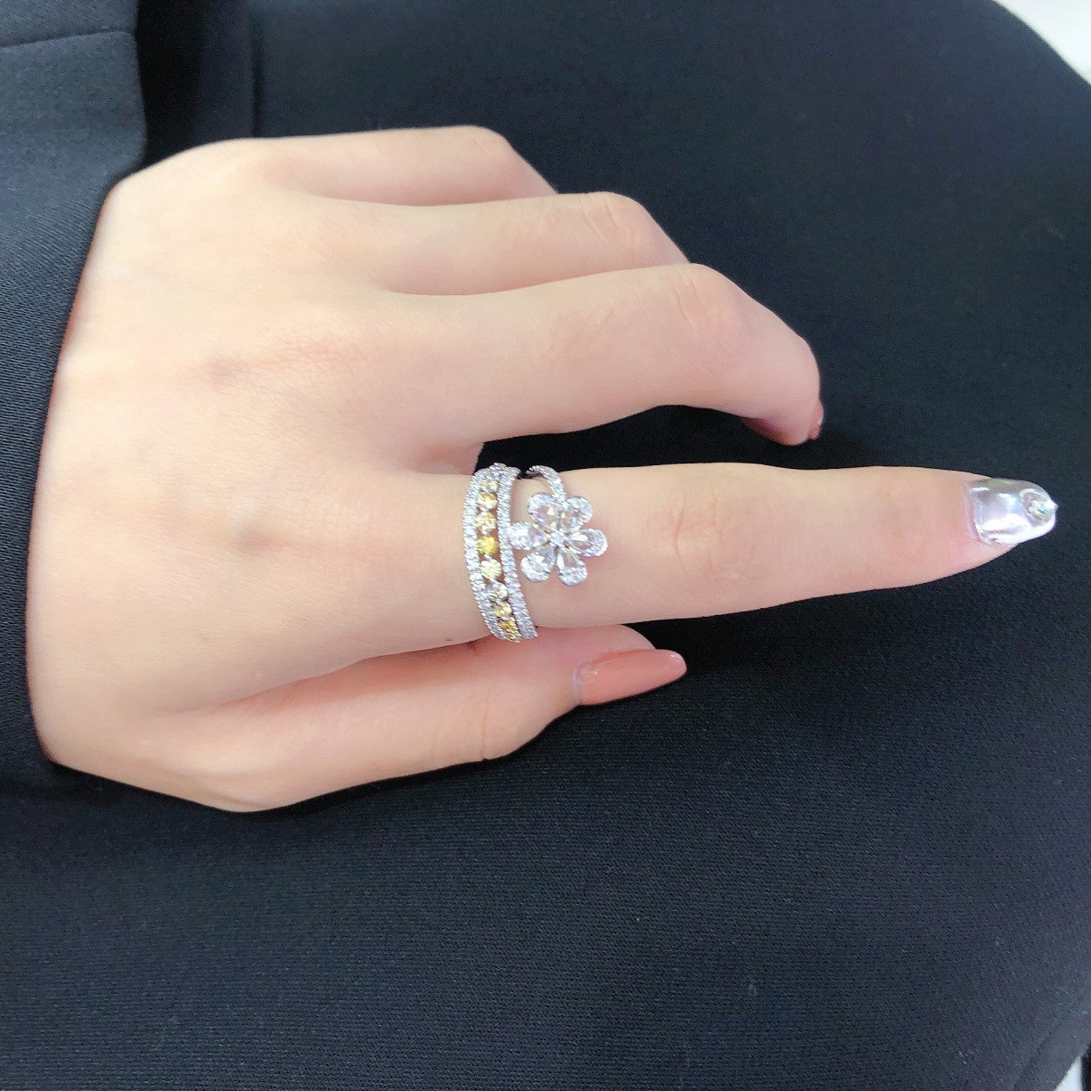 💎六花彩色圆钻戒指 15# - White Diamond Ring