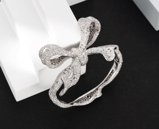 Luxurious Bowknot Bracelet with Diamond Accent - Premium Jewelry - White Diamond Bracelet