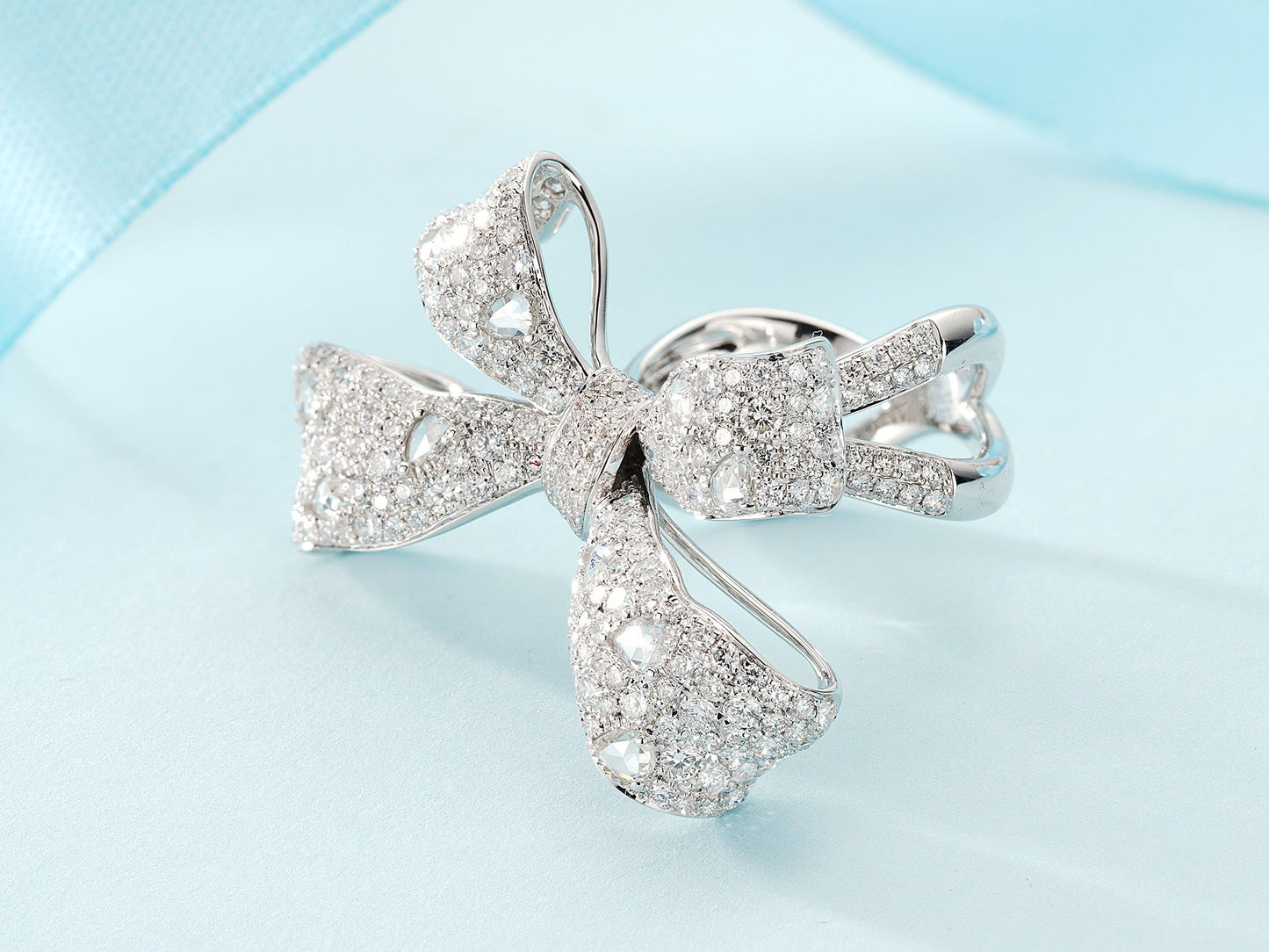 Luxurious Bowknot Ring - Premium Jewelry Collection - White Diamond Ring