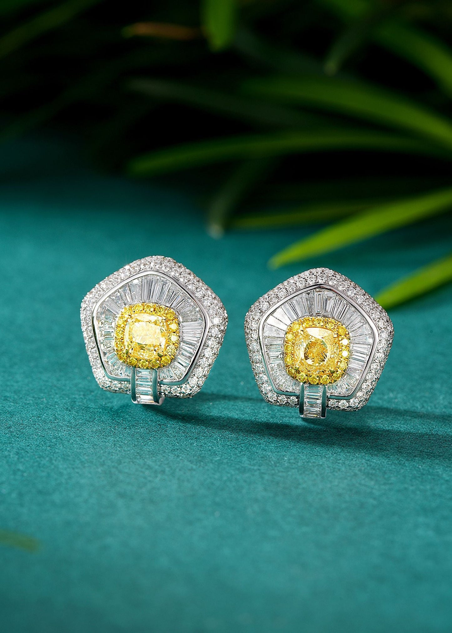 Luxurious Cushion-Cut Pentagon Diamond Earrings in Yellow Gold Jeweler.Jewelry