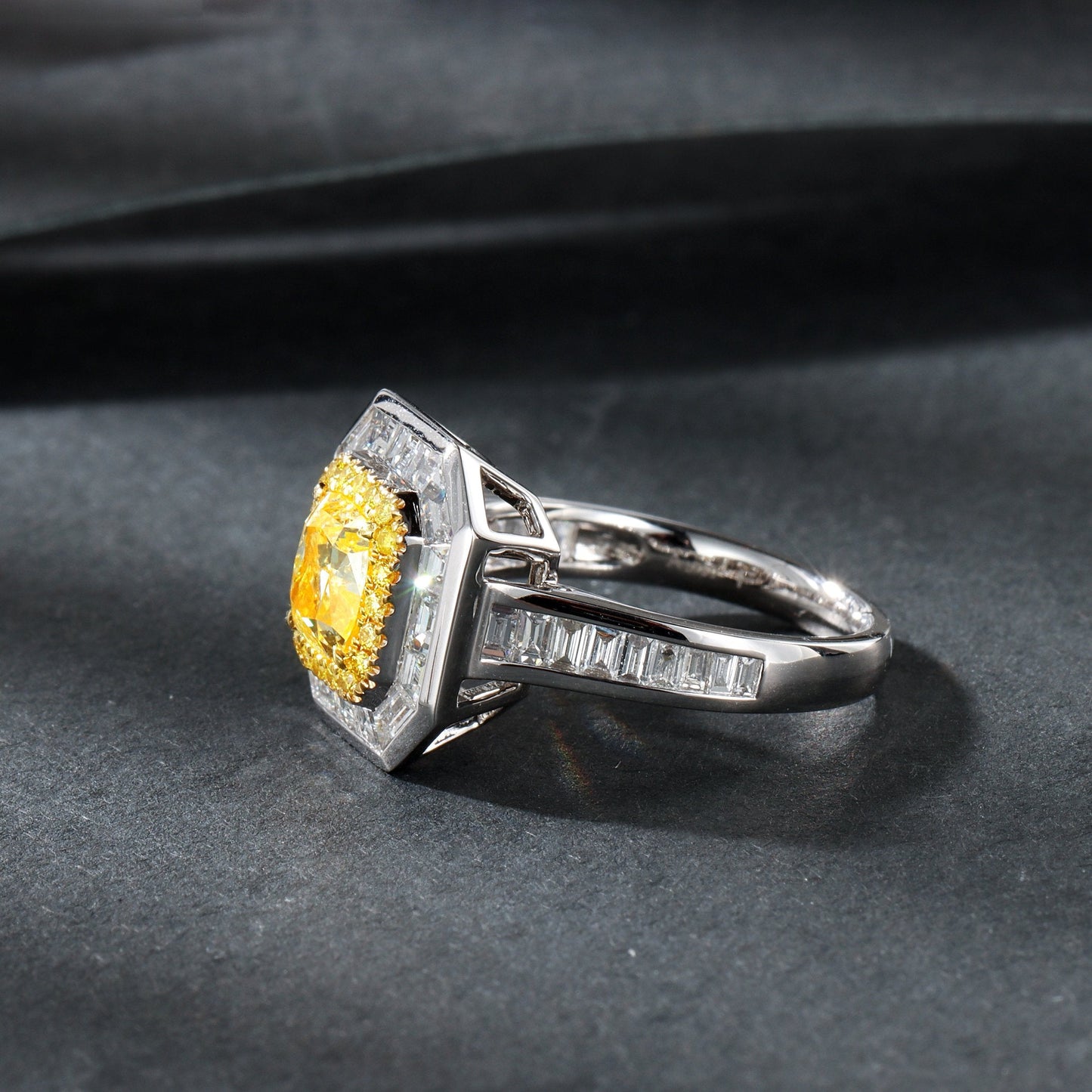 Luxurious Cushion-Cut Yellow Diamond T-Shaped Ring Jewelry Jeweler.Jewelry