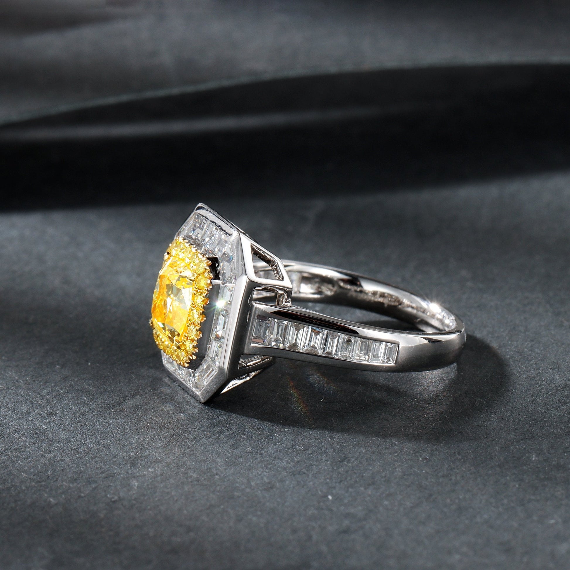 Luxurious Cushion-Cut Yellow Diamond T-Shaped Ring Jewelry Jeweler.Jewelry