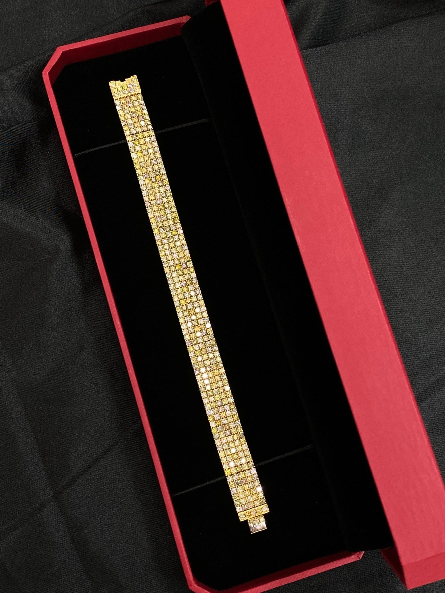 Luxurious Diamond Bracelet | Premium Jewelry Collection - Colored Diamond Bracelet