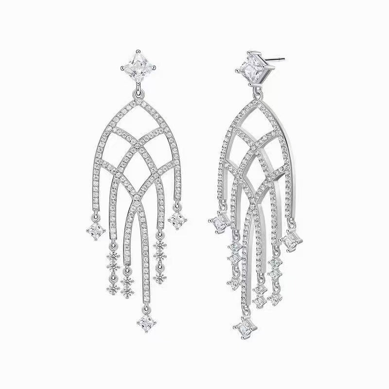 Luxurious Diamond Earrings - A Jewelry Treasure - Jeweler.Jewelry