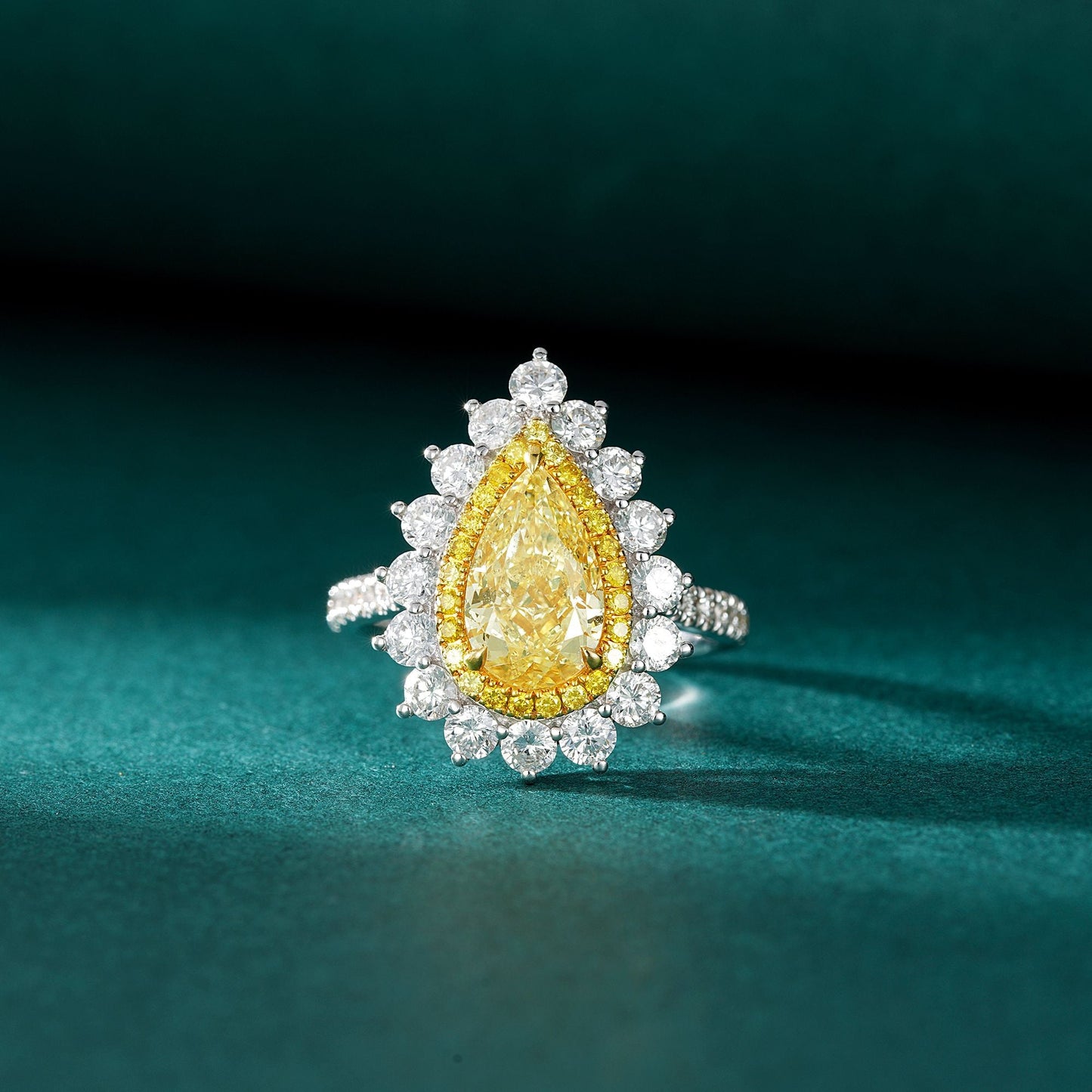 Luxurious Diamond Jewelry: Two-Way Wear Ring/Pendant with NGTC Certificate - Yellow Diamond Ring