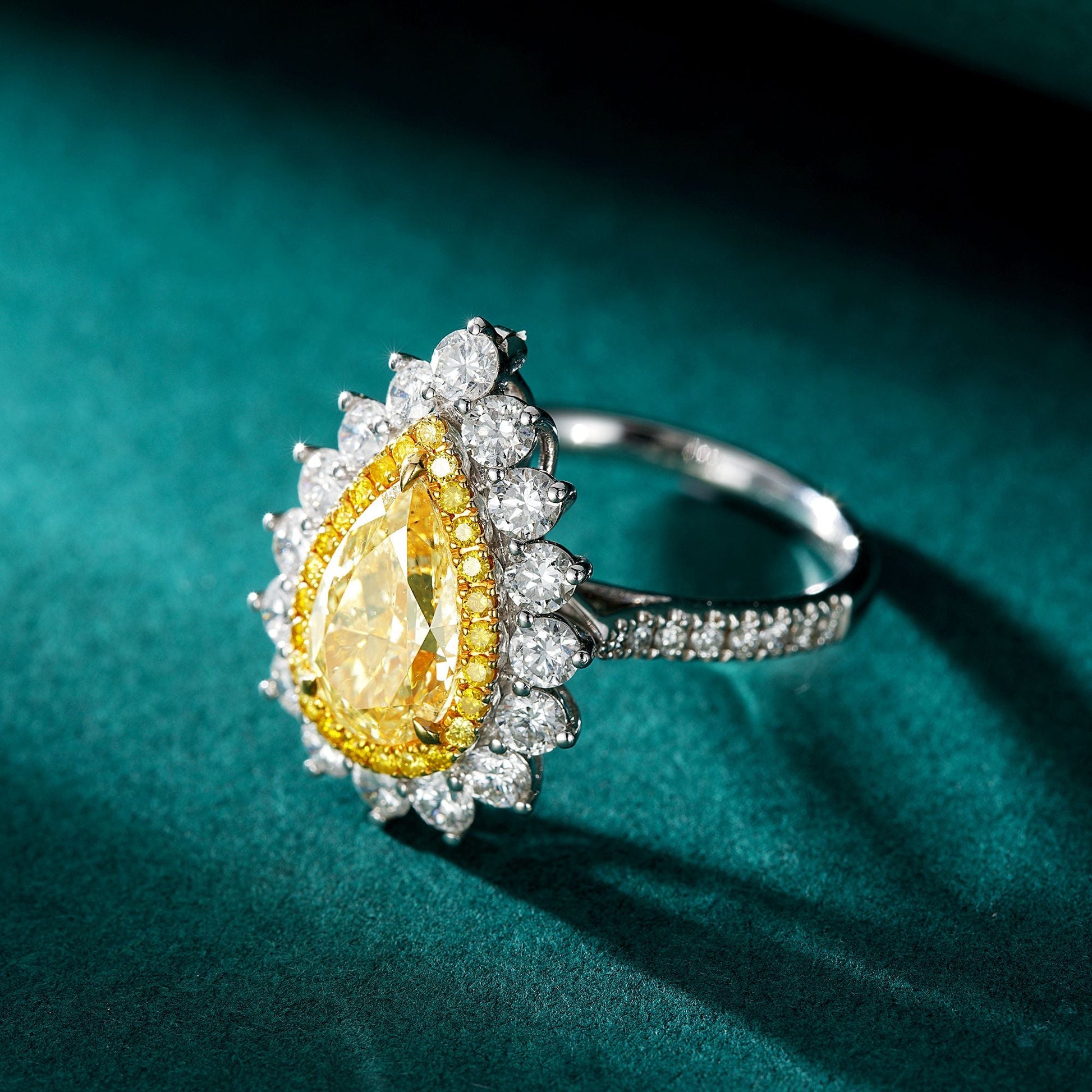 Luxurious Diamond Jewelry: Two-Way Wear Ring/Pendant with NGTC Certificate - Yellow Diamond Ring