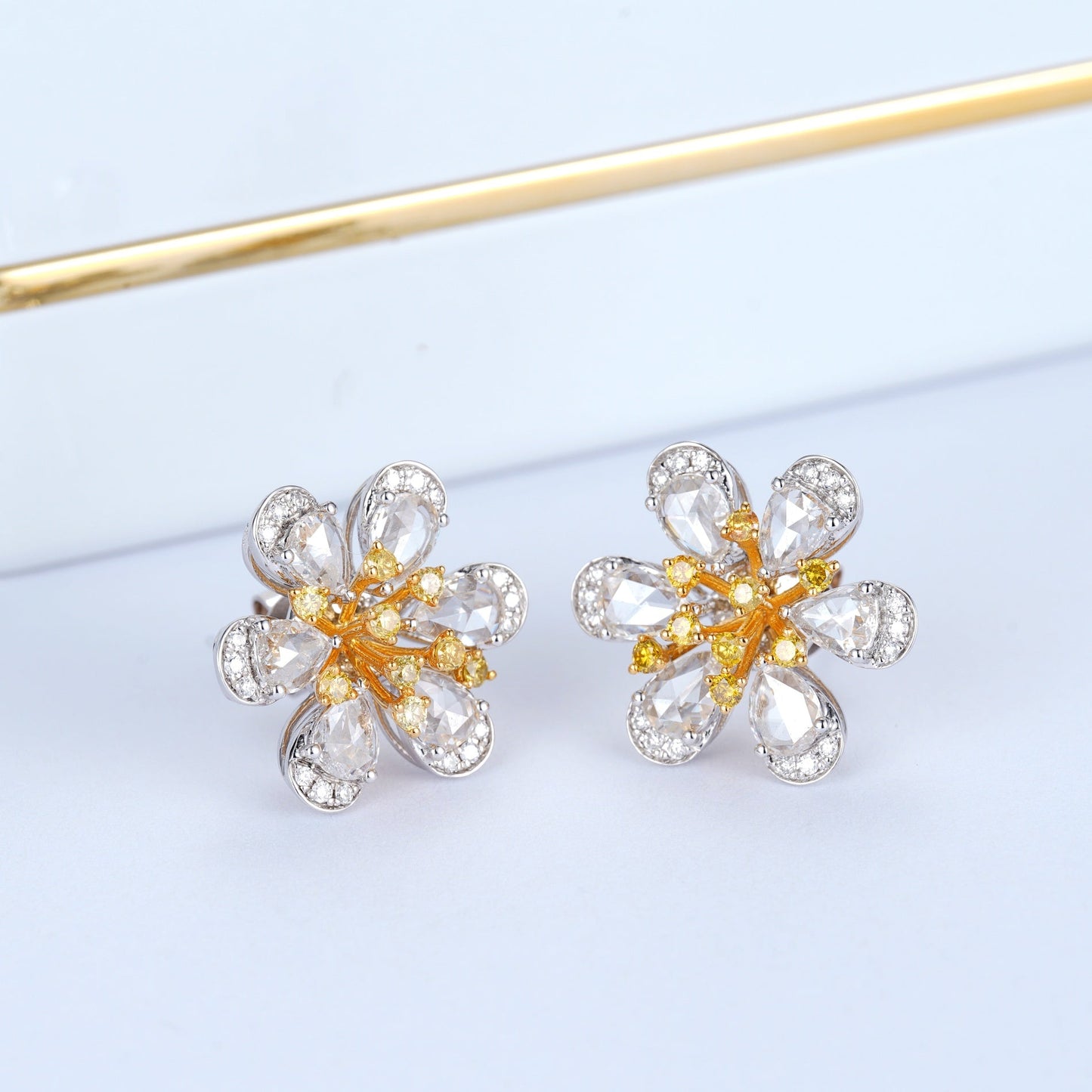 Luxurious Diamond Six-Petal Flower Stud Earrings Jeweler.Jewelry