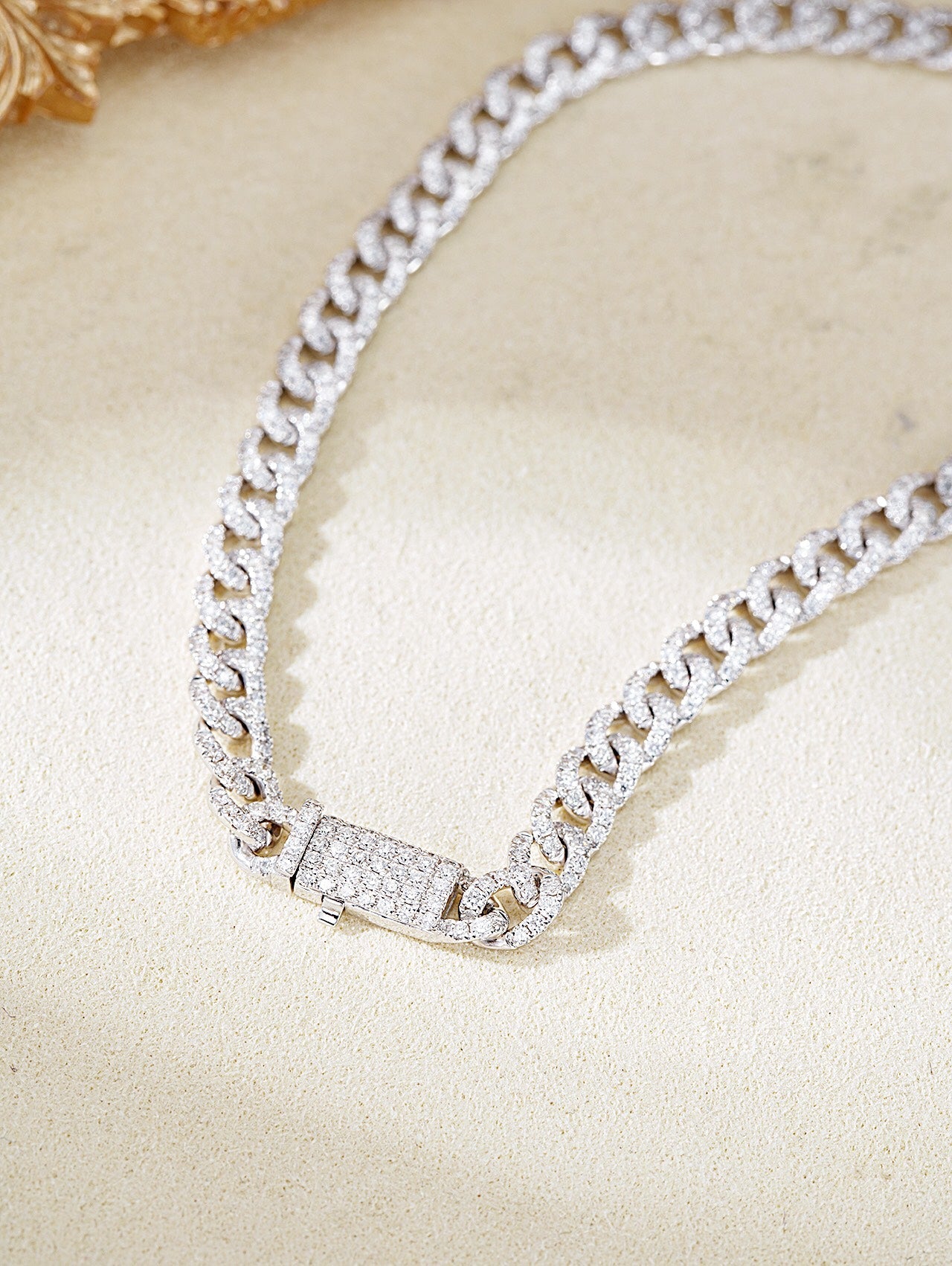 Luxurious Full Diamond Cuban Link Chain Jewelry - White Diamond Necklace