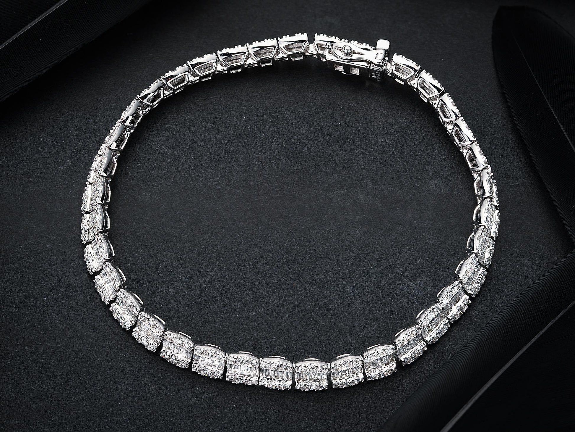 Luxurious Full Diamond Step-Cut Bracelet - Premium Jewelry Collection - White Diamond Bracelet