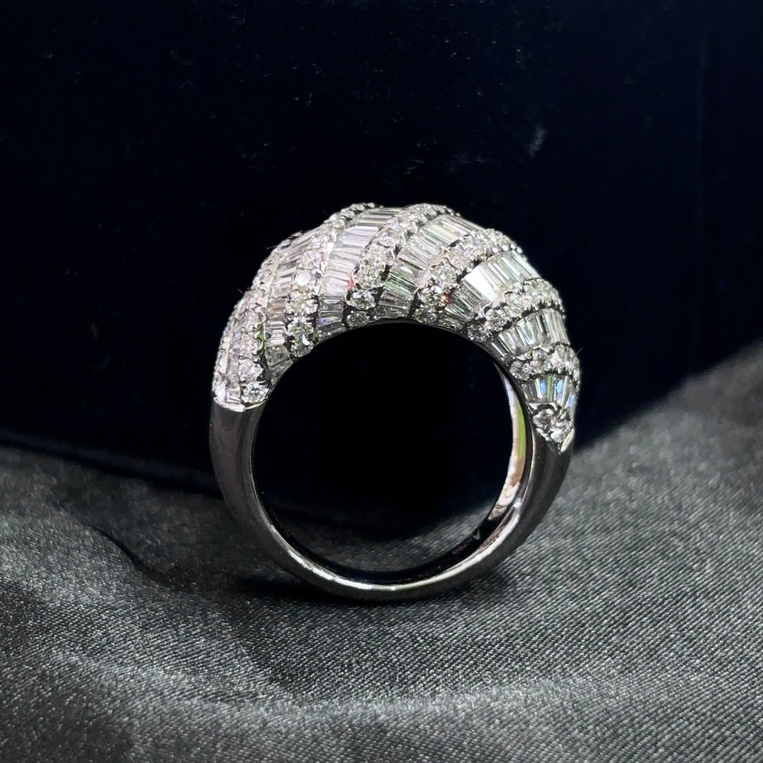 Luxurious Hollowed-out T-Square Ring - Premium Jewelry - White Diamond Ring