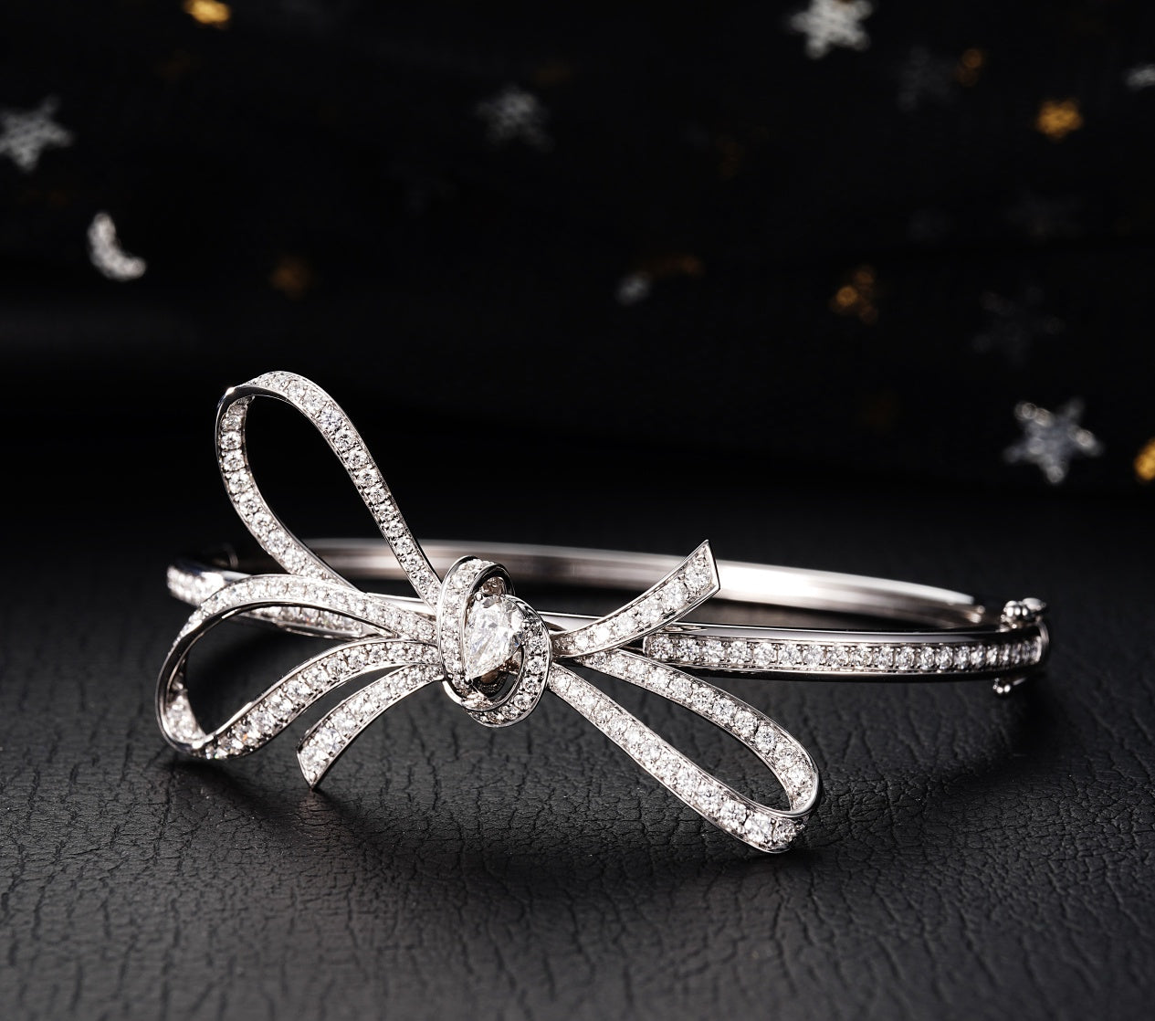 Luxurious Large Bowknot Bracelet | Premium Jewelry Collection - White Diamond Bracelet