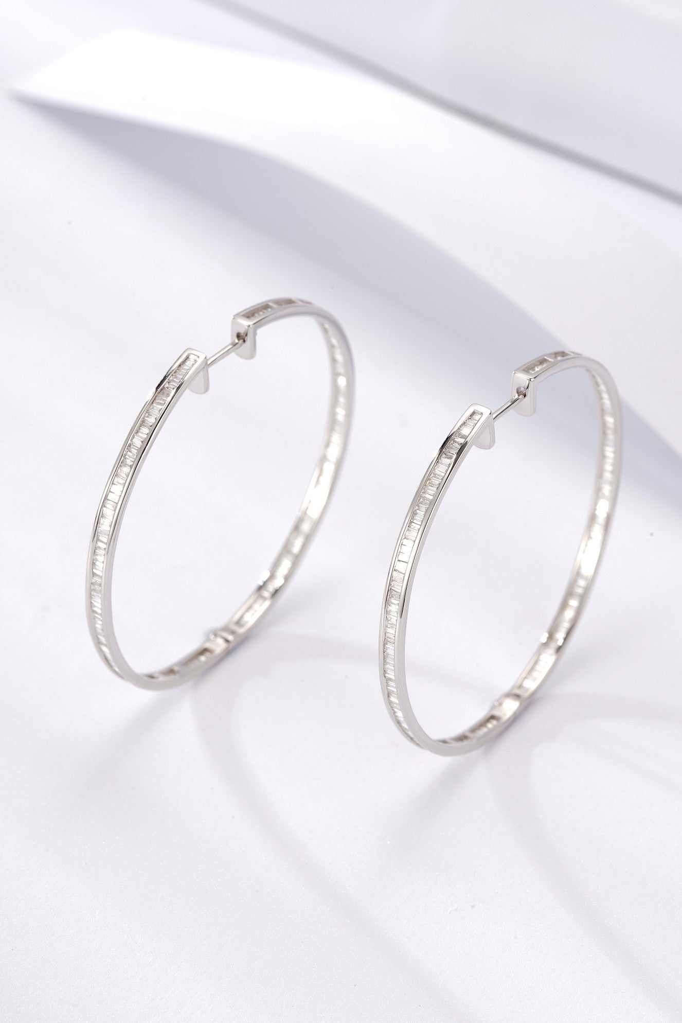 Luxurious Large Hoop Earrings with Diamond Accent - Premium Jewelry - Jeweler.Jewelry