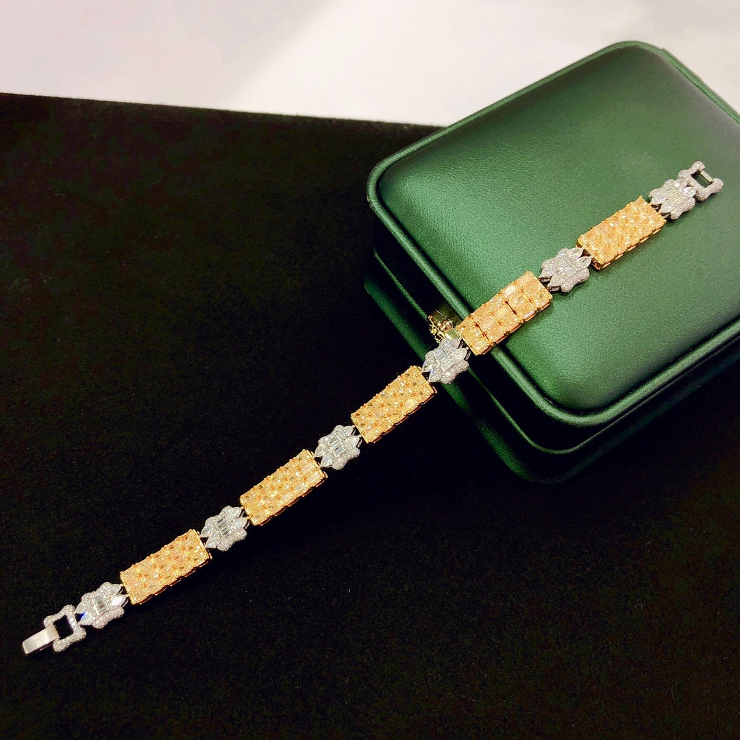 Luxurious Large Pendant Bracelet - Exquisite Jewelry Piece - Yellow Diamond Bracelet