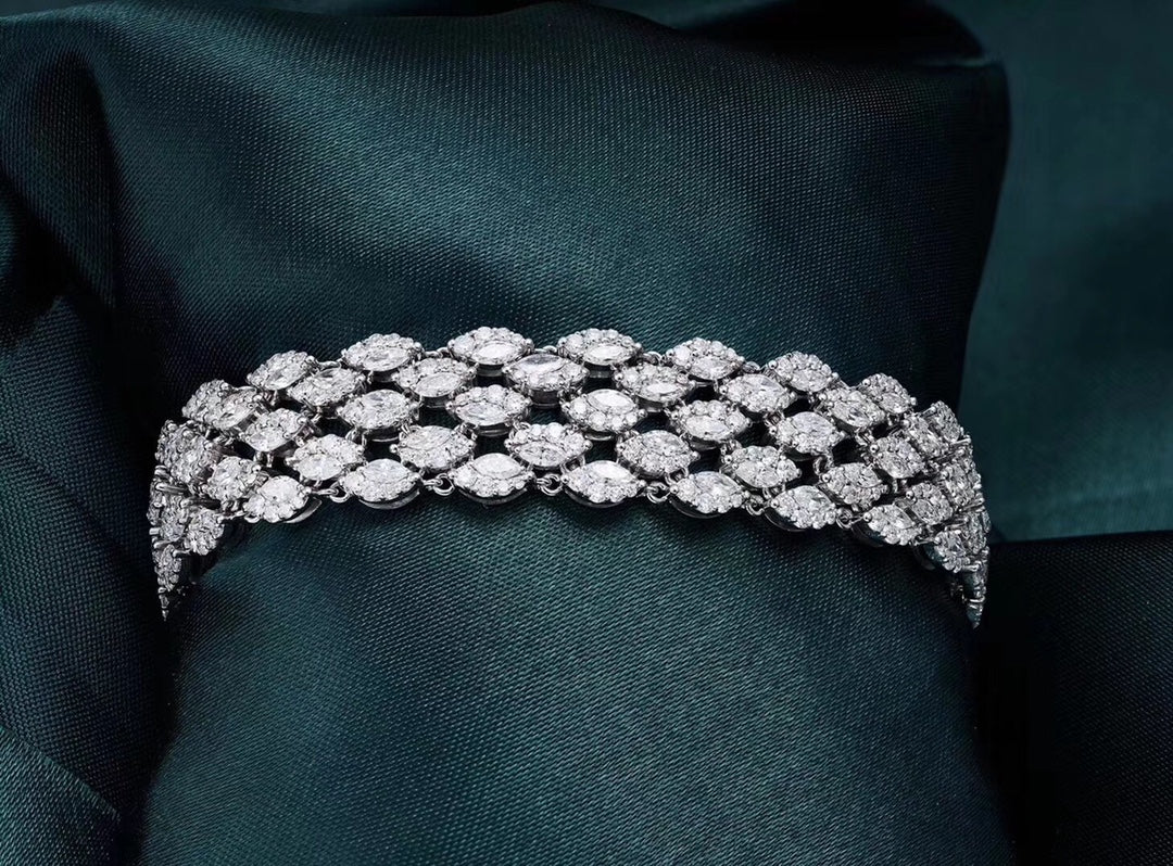 Luxurious Marquise-Cut Mini Bracelet - Premium Jewelry Collection - White Diamond Bracelet