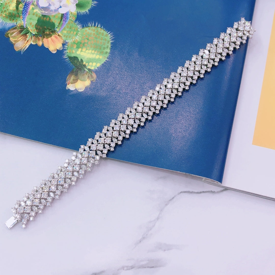 Luxurious Marquise Diamond Bracelet - Premium Jewelry Collection - Colored Diamond Bracelet