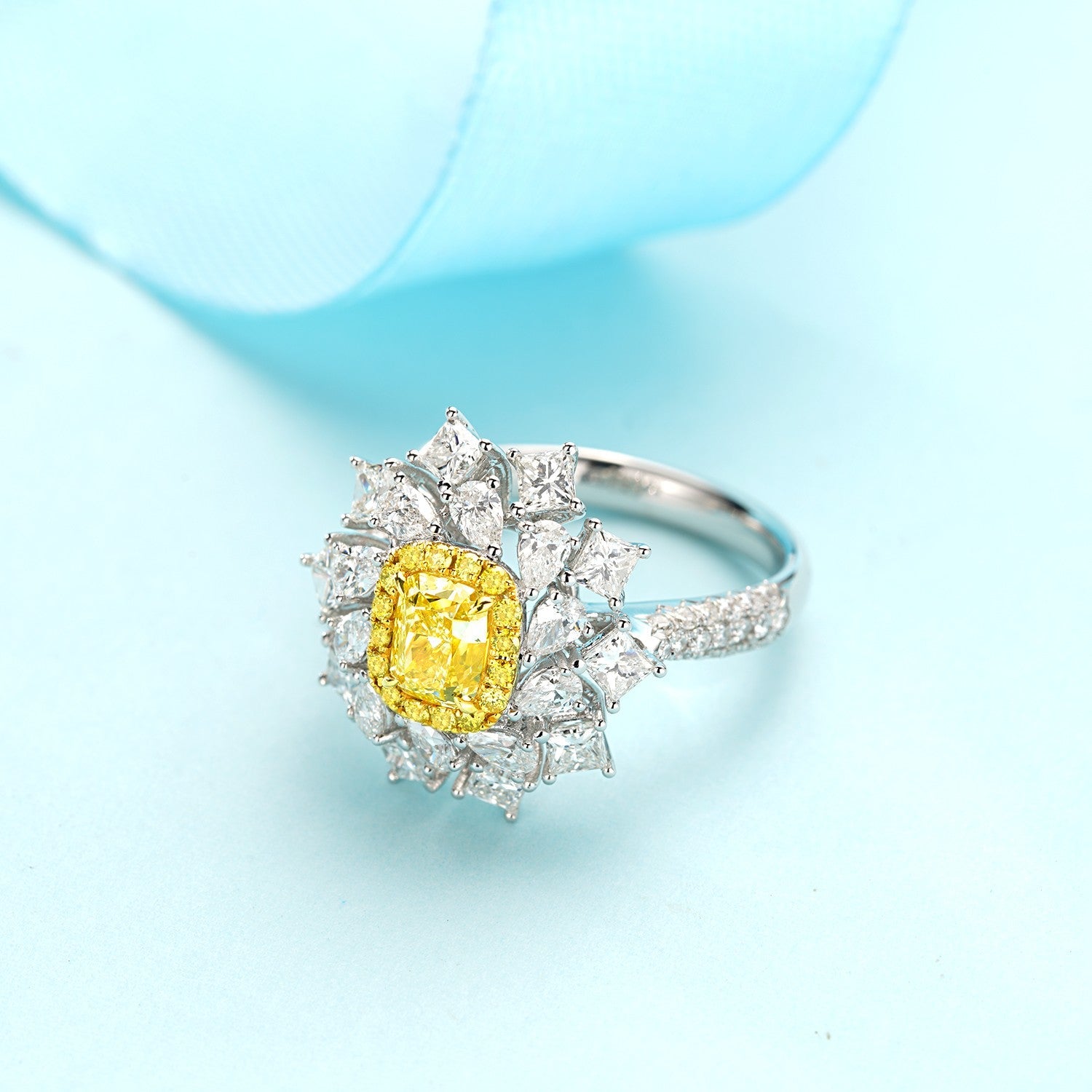 Luxurious Princess Cut Diamond Ring - A Jewelry Gem - Yellow Diamond Ring