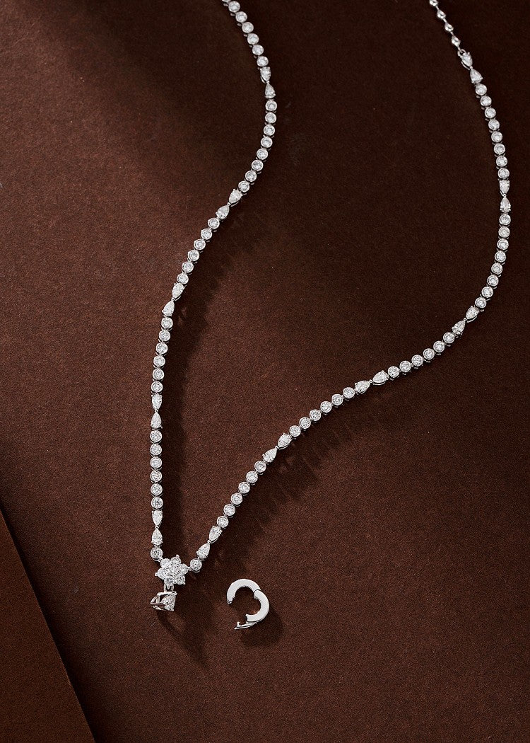 Luxurious Six-Prong Set Pendant Necklace (Chain Only Pendant Not Included) | Premium Jewelry - White Diamond Necklace