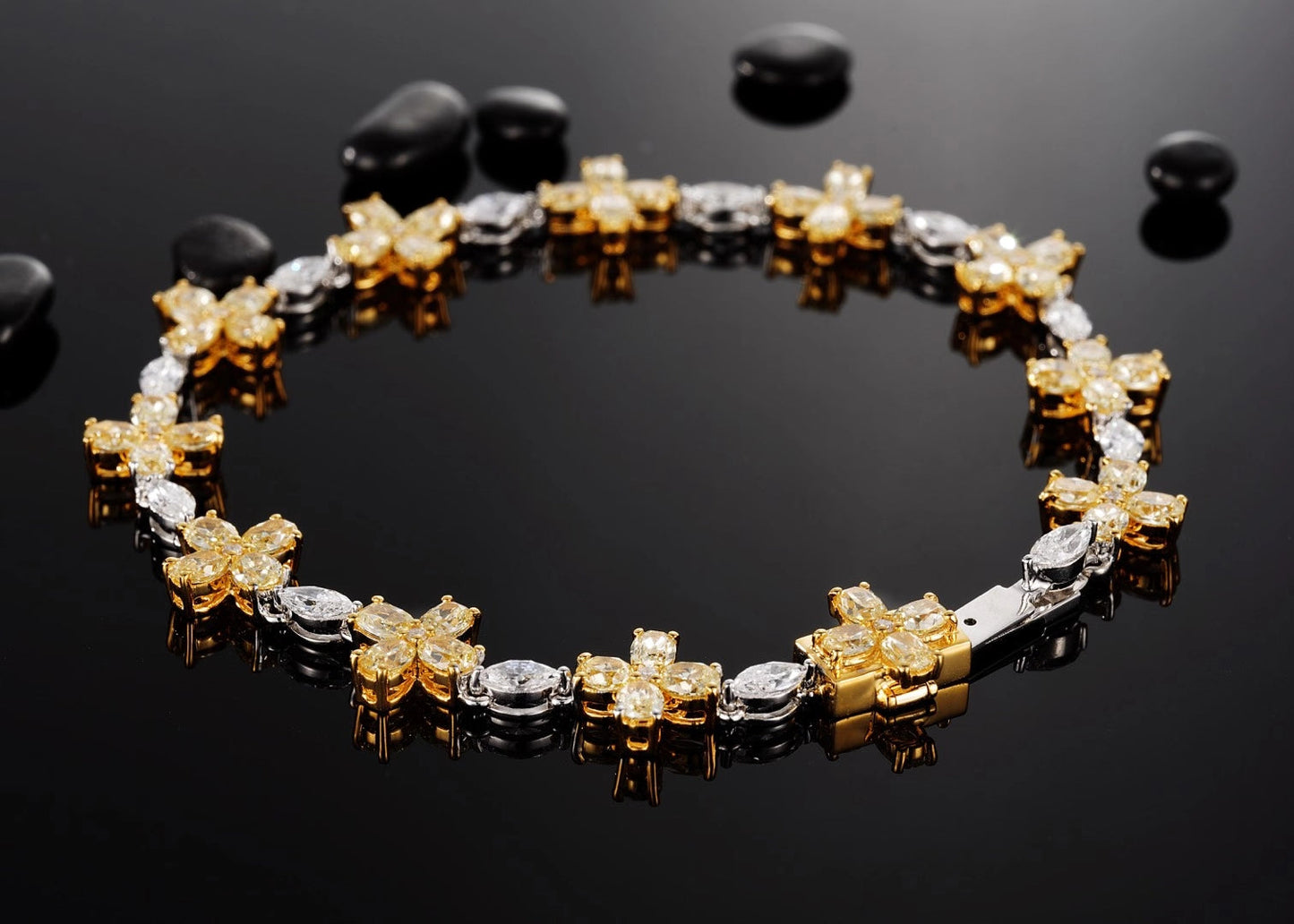 Luxurious Yellow Diamond Four-Flower Elliptical Bracelet - Premium Jewelry - Yellow Diamond Bracelet