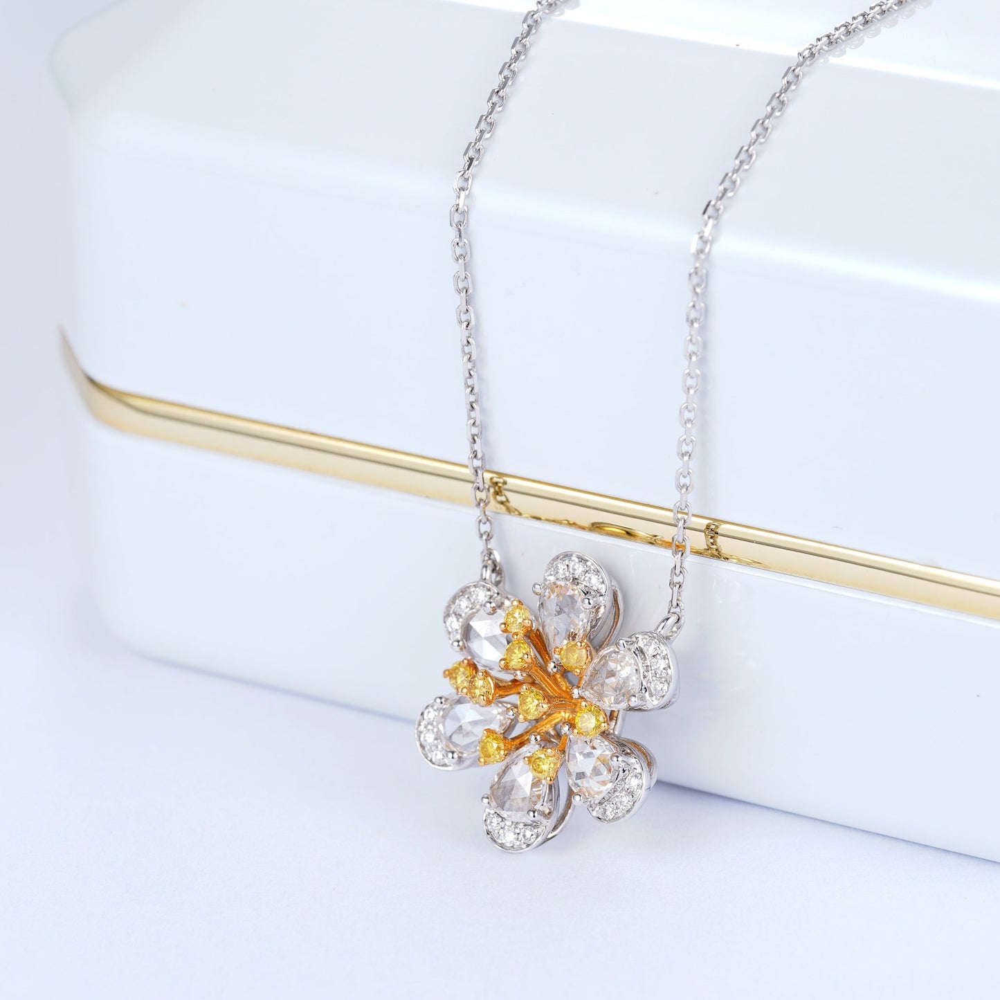 Luxurious Yellow Diamond Rose Six-Petal Pendant Jewelry - Yellow Diamond Pendant