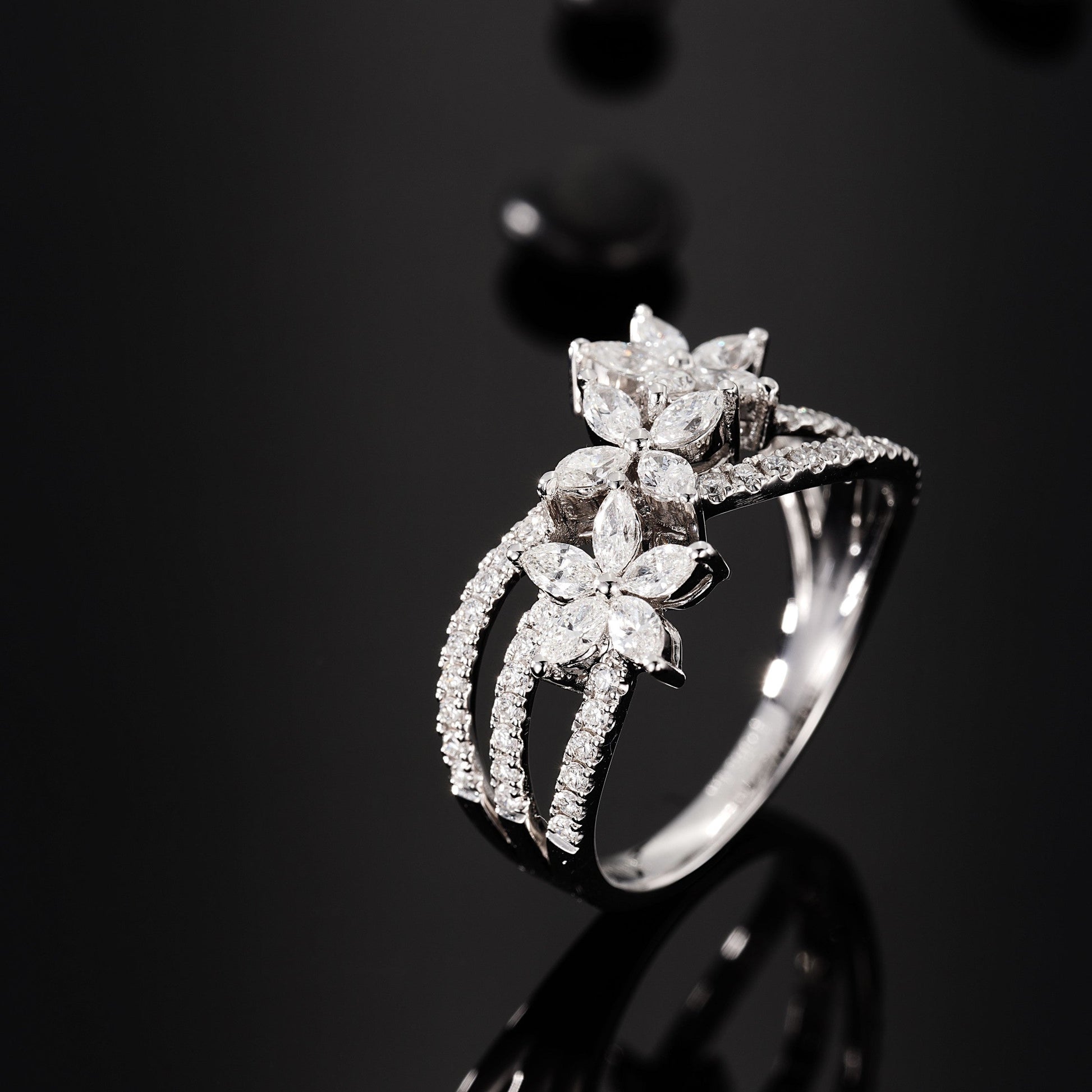 Marquise-Cut Five-Star Four-Leaf Ring - Premium Jewelry - White Diamond Ring