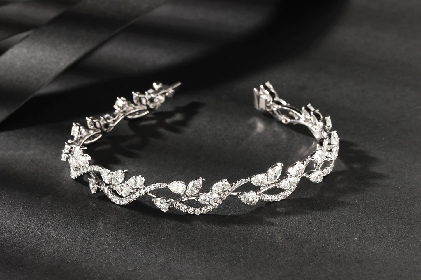 Marquise-Cut Teardrop Branch Bracelet - Exquisite Jewelry Piece - White Diamond Bracelet